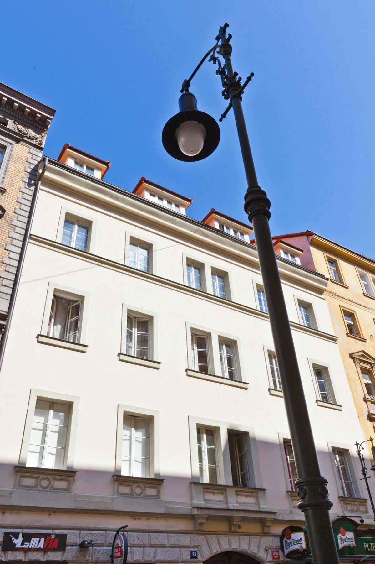Lovely - Truhlářská Apartamento Praga